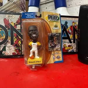 Upper Deck 2001 Shaquille O'neal Playmakers Figure - New Toys & Collectibles |